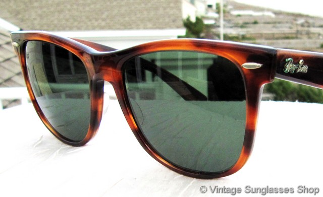 Ray Ban Wayfarer Tortoise Shell Sunglasses